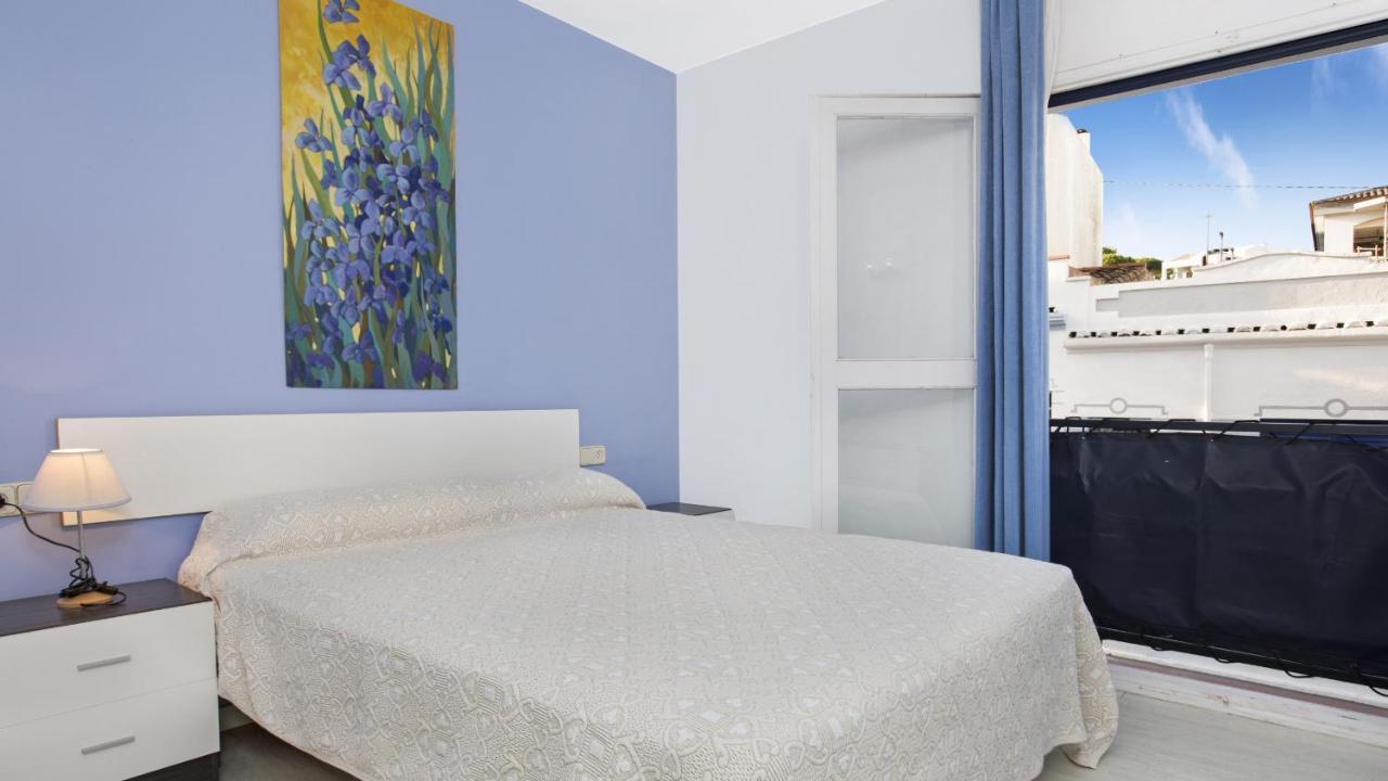 1Solive - Calella De Palafrugell Luaran gambar